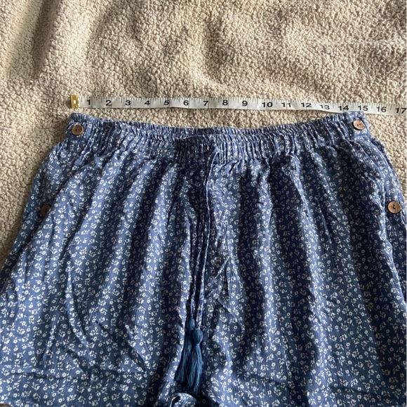 🌸 Salty Lemon 🌸 flowy blue shorts - Picture 5 of 6